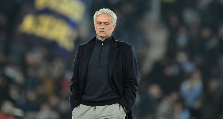 Jose Mourinho gati të drejtojë Manchester United për herë të dytë, klubi merr vendimin  