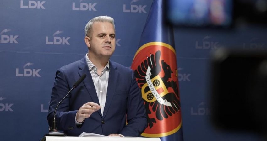 Aktakuza e re kundër Krasniqit, Visar Azemi: 37 milionëshi s’është veç shifër, është grabitje e xhepave të qytetarëve
