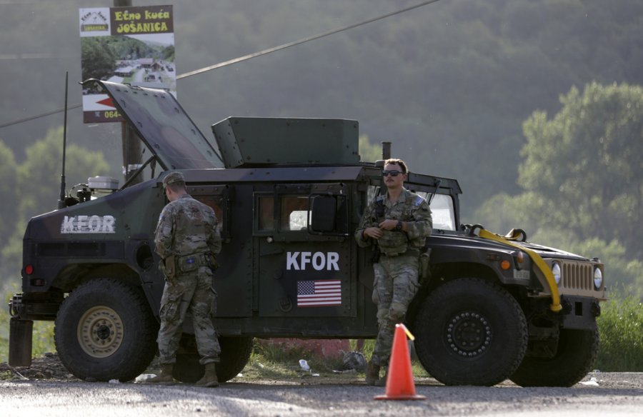 'NATO do të bëjë atë që është e nevojshme për të ruajtur paqen në Kosovë'