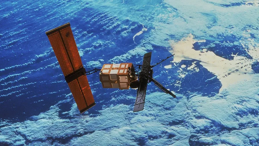 Sateliti 'gjysh' i drejtohet Tokës, vendet në rrezik në orët e ardhshme