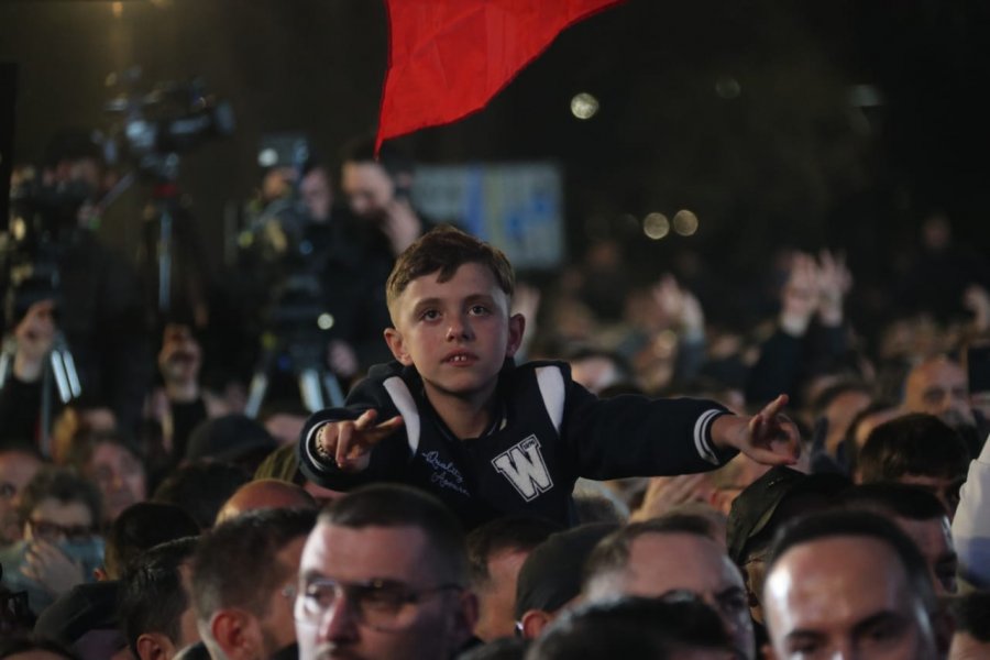 Vasili për protestën e 20 shkurtit: Rruga është e qartë, Shqipërisë iu rikthye shpresa