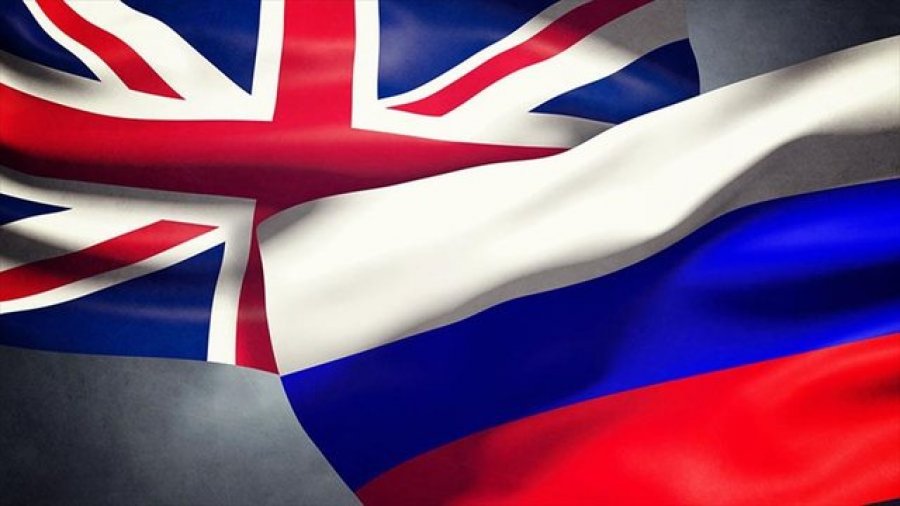 Rusia tërhiqet nga marrëveshja e peshkimit e vitit 1956 me Britaninë