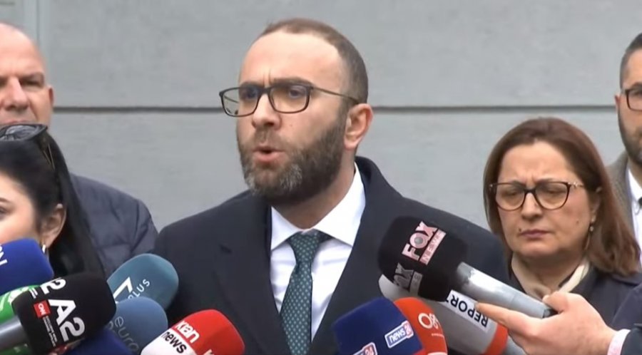 Gjykata liron protestuesit/ Bardhi: U morën peng, policët janë identifikuar dhe do mbajnë përgjegjësi personale