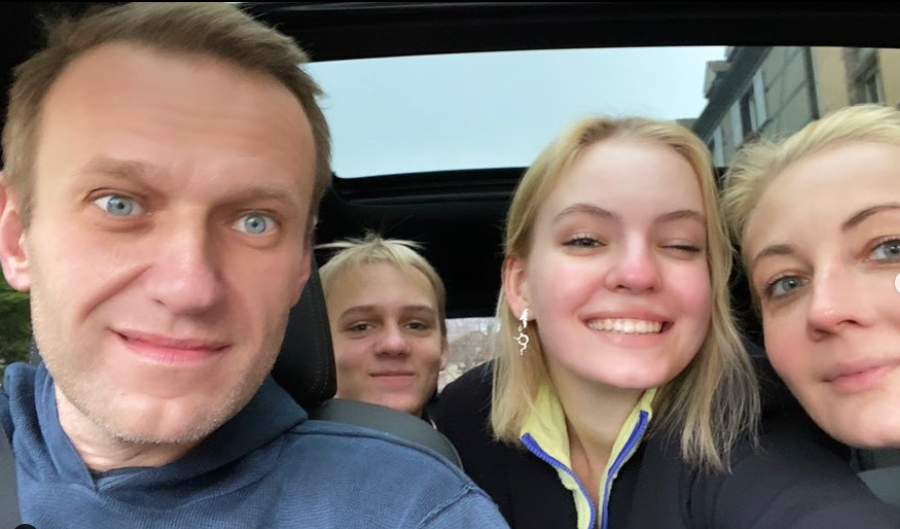 'Më mungon shumë', vajza e Navalny bën postimin prekës për babanë e ndjerë