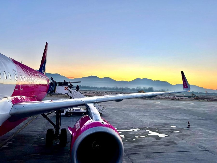 Wizz Air shton fluturimet nga Tirana drejt Budapestit, Vienës dhe Romës gjatë sezonit të verës