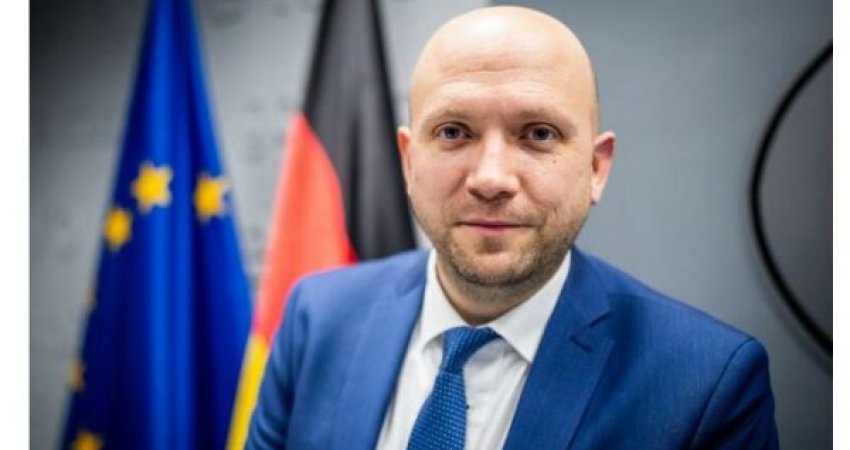 Sarrazin: Gjermania kurrë nuk do të përkrah ndonjë formë të Asociacionit që minon integritetin e Kosovës