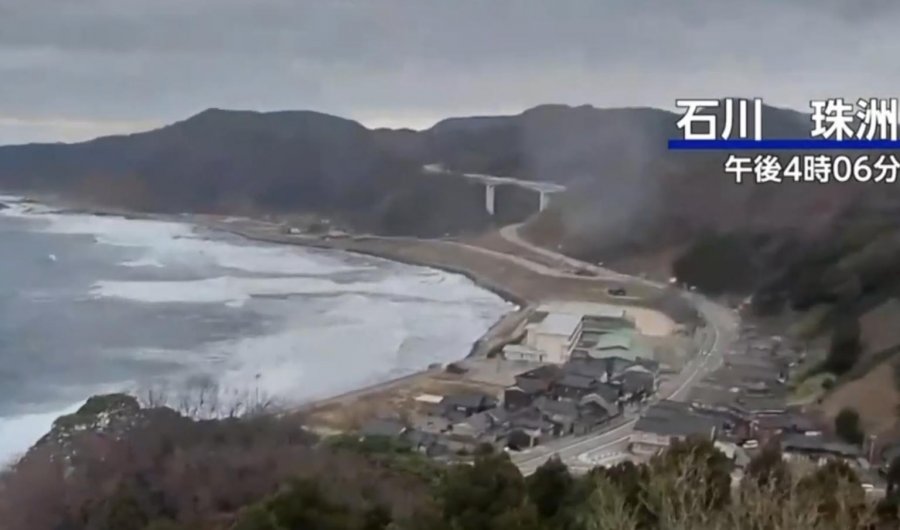 VIDEO e frikshme/ Momenti kur tërmeti 7.4 ballë godet brigjet në Japoni