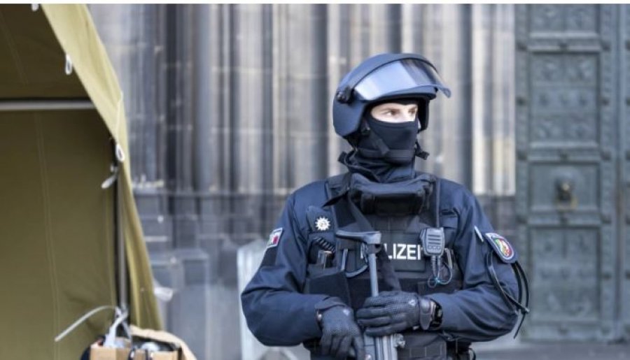 Kishin planifikuar sulme në një katedrale në Gjermani arrestohen tre persona
