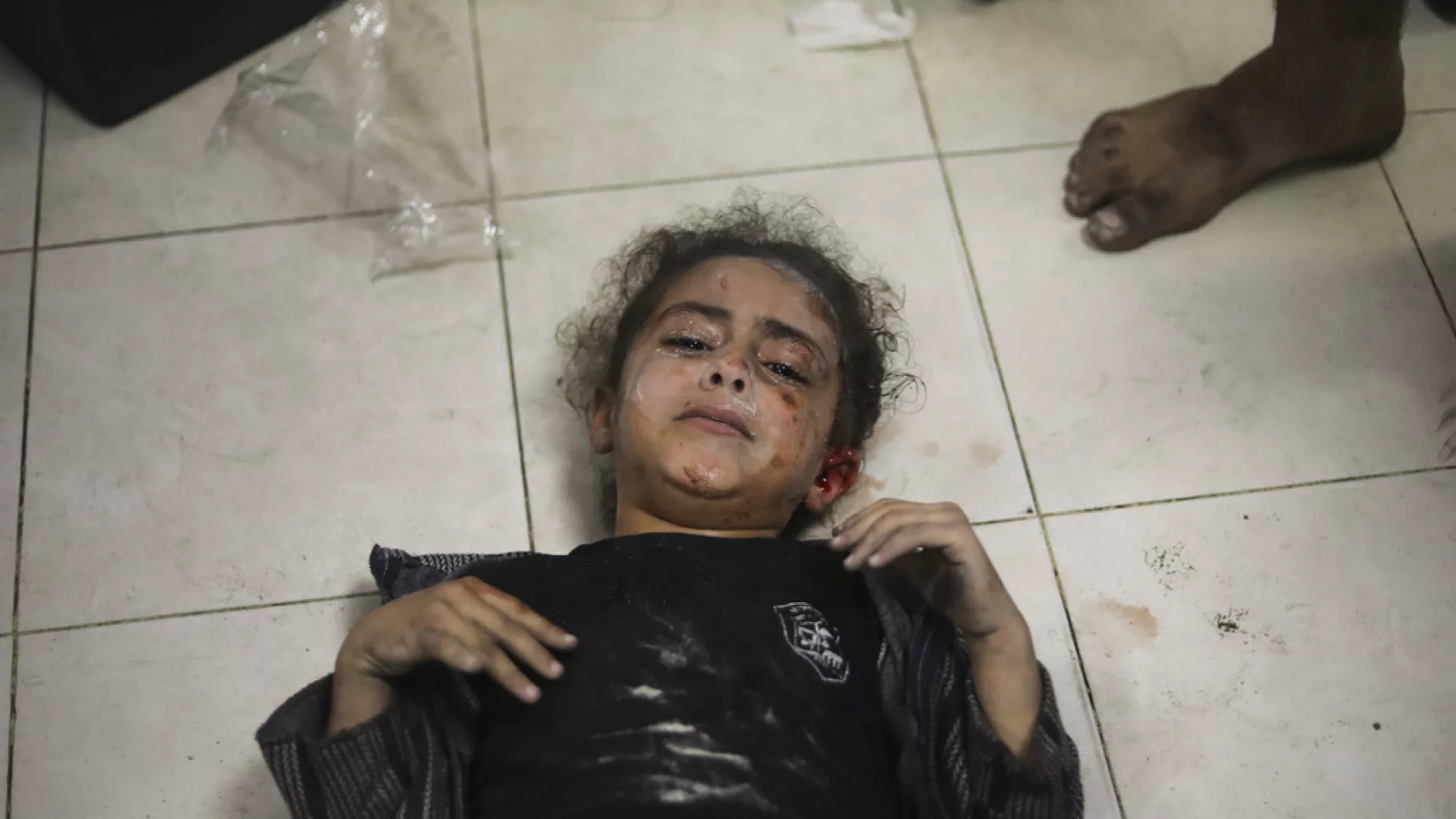 'Skena të dhimbshme' në spitalet e Gazës ndërsa vritet komandanti i Hezbollahut