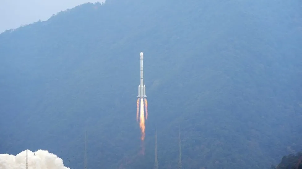 Lëshimi i satelitit kinez mbi Tajvan shkakton alarm në mbarë ishullin
