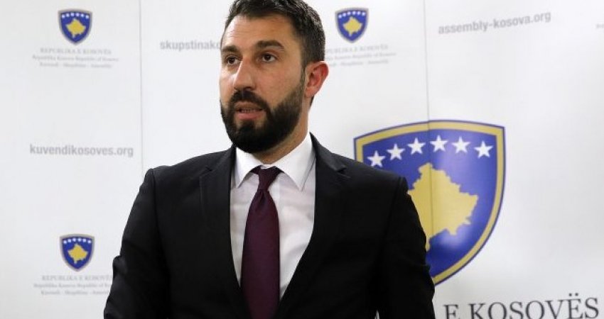 Krasniqi: Komunat janë vendi ku shteti takohet me qytetarin
