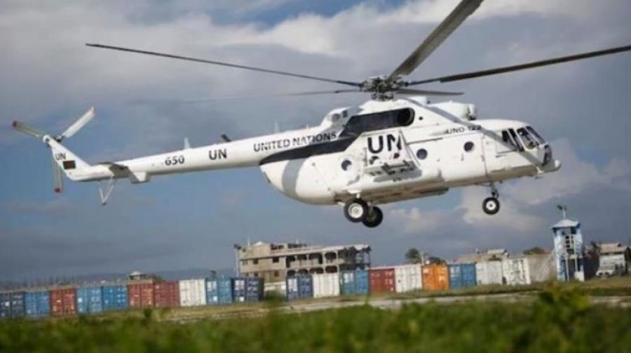 Grupi terrorist, Al-Shabaab rrëmben ekuipazhin e helikopterit të OKB-së në Somali
