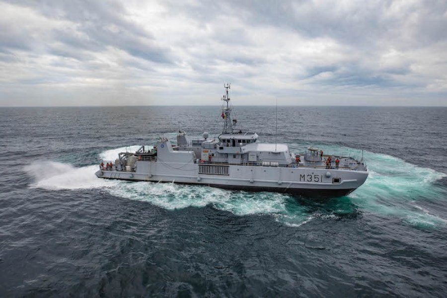 Anijet minagjurmuese të NATO-s marrin nën kontroll sigurinë e gazsjellësit TAP