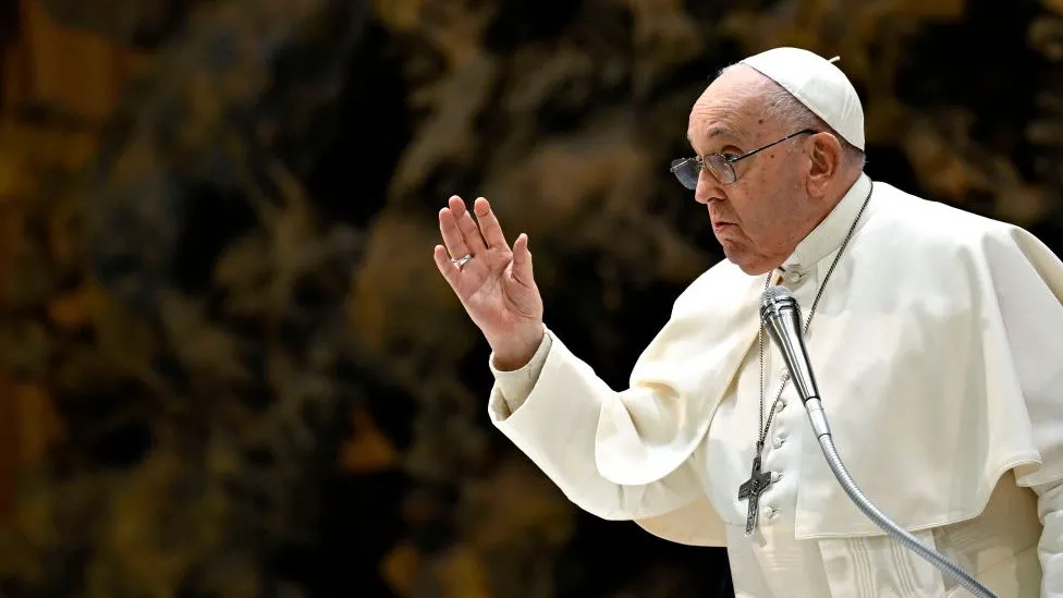 Papa Françesku: Kënaqësia s*ksuale është dhuratë nga Zoti