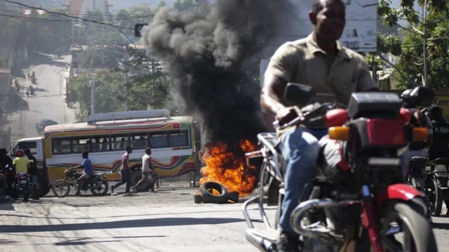 Të paktën 20 të vdekur nga sulmet e reja të bandave në kryeqytetin e Haitit