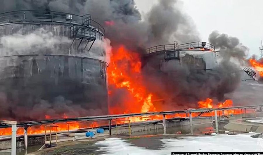 Kievi sulmon me dron një depo nafte në Rusi
