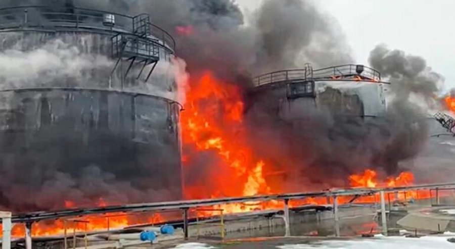 Kievi sulmon me dron një depo nafte në Rusi