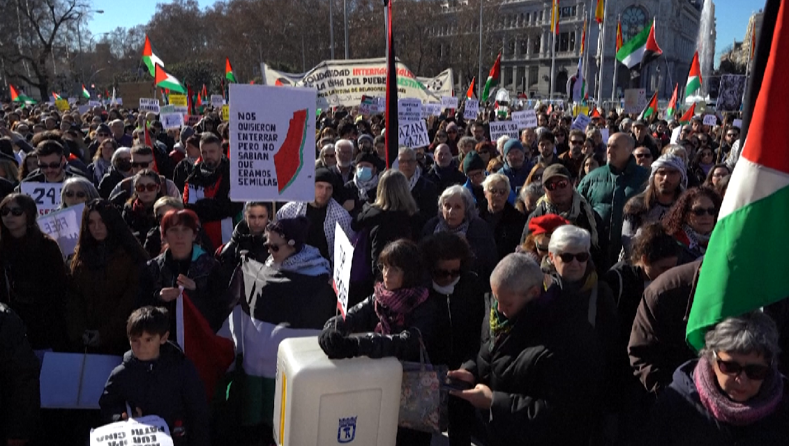 'Ndal gjenocidit në Palestinë'/ Mijëra protestues pushtojnë rrugët e Madridit në mbështetje të palestinezëve