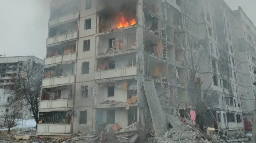 Civilë të vrarë nga sulmet me raketa në Kiev dhe Kharkiv