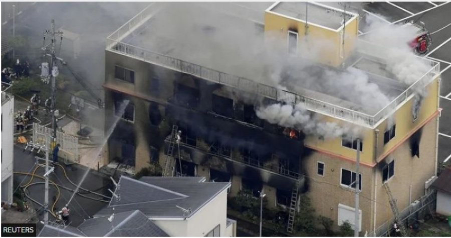 Japoni, një burrë u dënua me vdekje për zjarrin në një studio animacioni në Kioto që vrau 36 persona