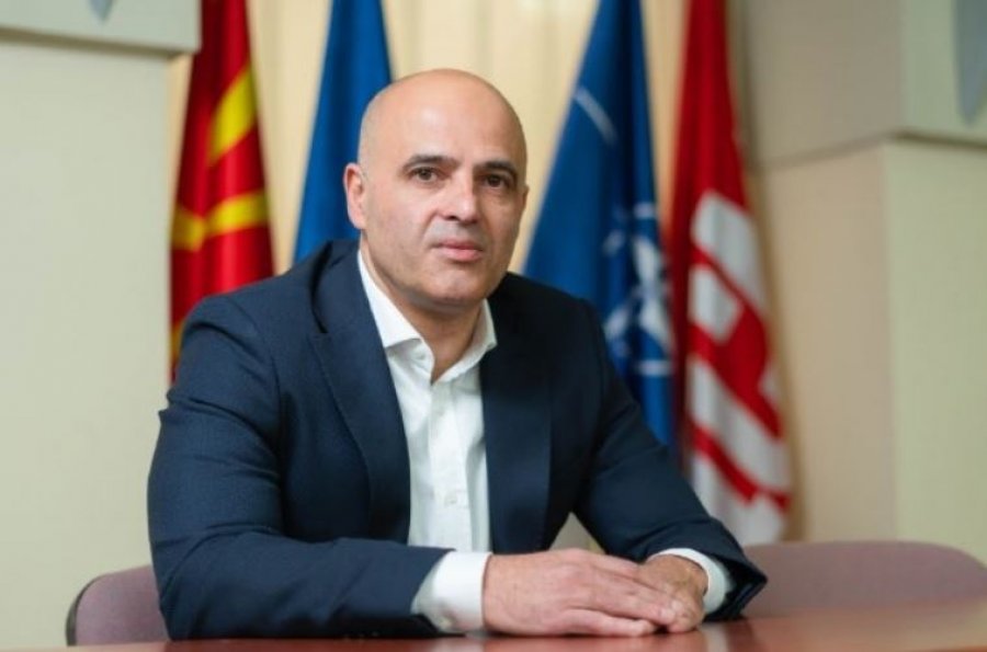 Marrëveshja/ Maqedoni e Veriut, kryeministri Dimitar Kovaçevski dorëzon dorëheqjen