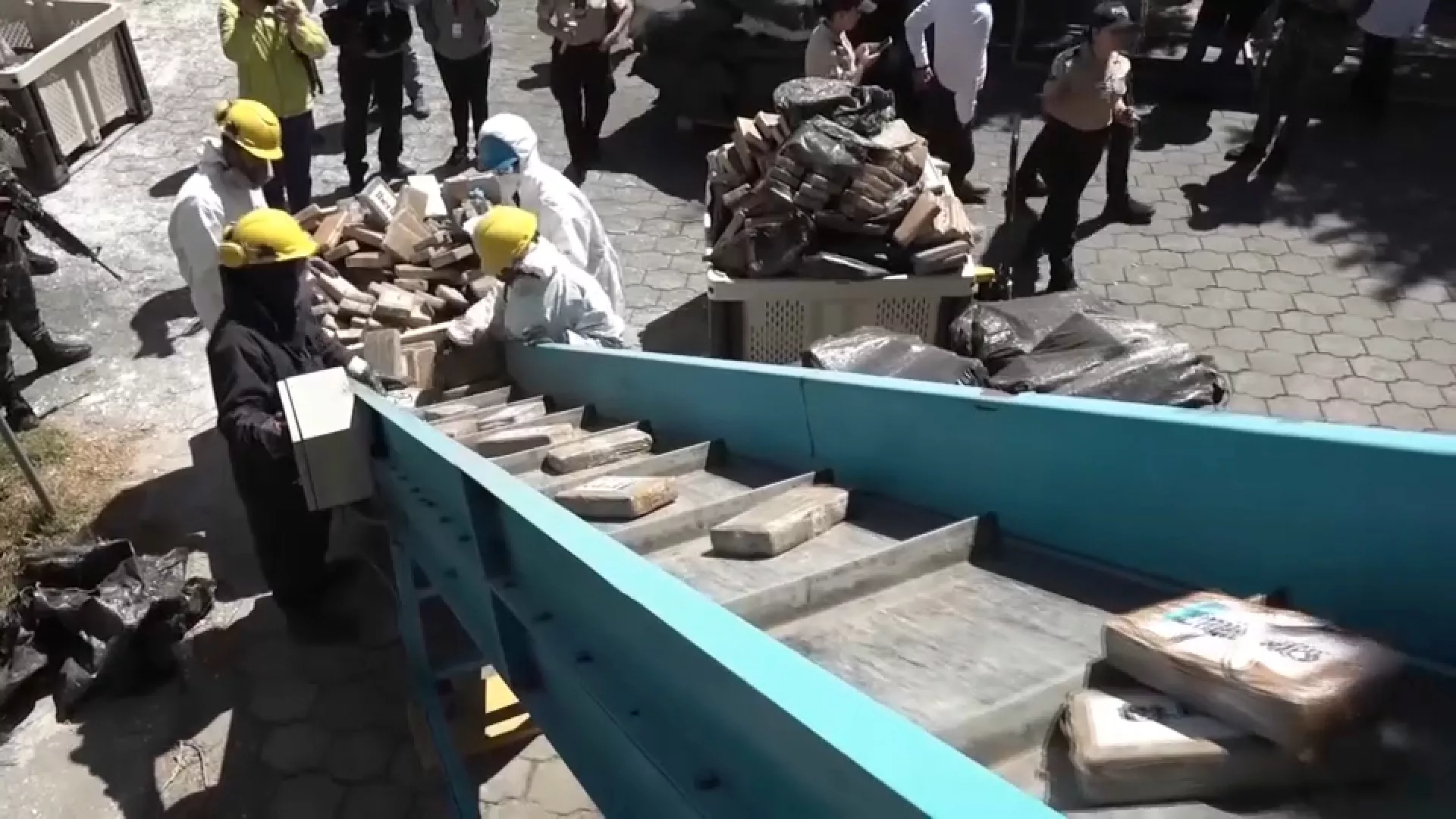 Ekuadori sekuestron dhe shkatërron mbi 20 ton kokainë, kapjen më të madhe