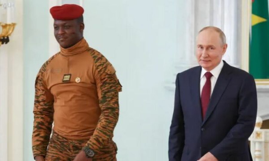 Çfarë po planifikon Putin: Ushtria ruse zbarkon në Afrikën Perëndimore…