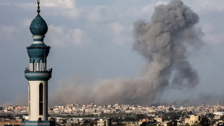 Ushtria izraelite vazhdon ofensivën në jug të Gazës, tre të vdekur
