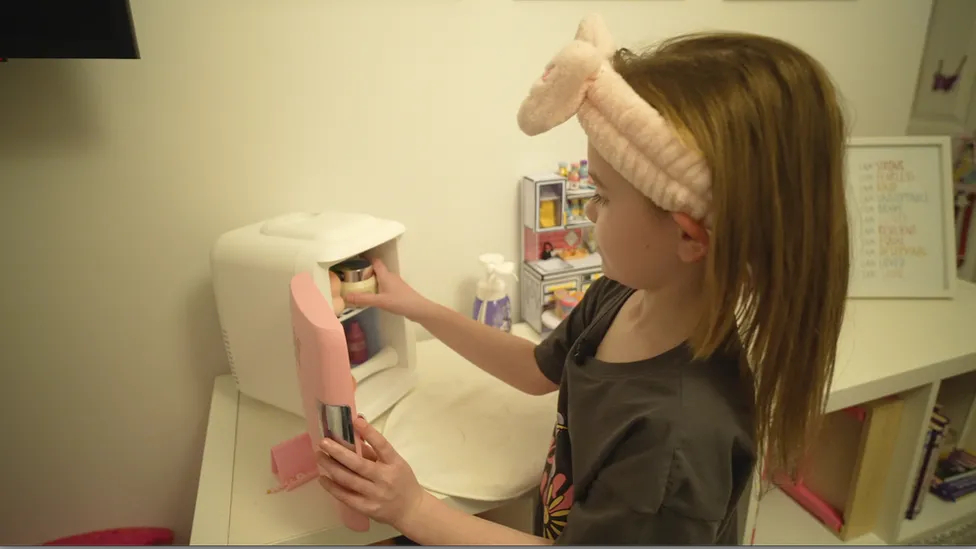 'Alergji, ekzemë' - Paralajmërim për fëmijët që përdorin produkte virale për kujdesin e lëkurës