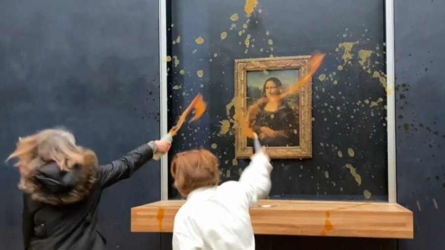 Protestuesit hedhin supë në pikturën e Mona Lisa-s në Paris