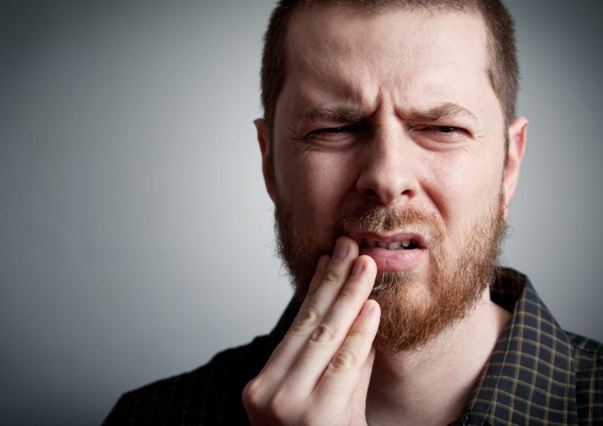 Nëse shpesh keni shije të hidhët apo të thartë në gojë - ndoshta është fjala për llojin më të rrezikshëm të kancerit