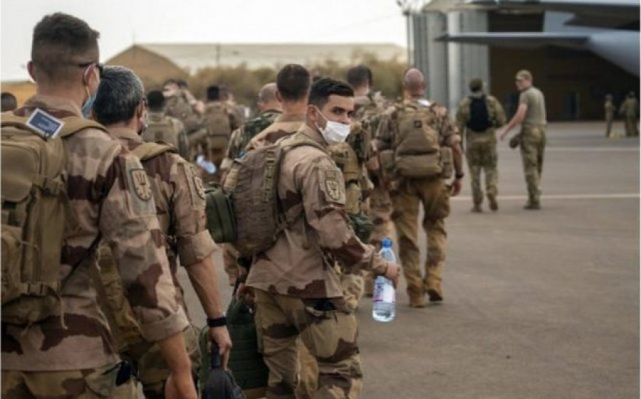Franca do të reduktojë kontigjentin e saj ushtarak në 3 vende afrikane