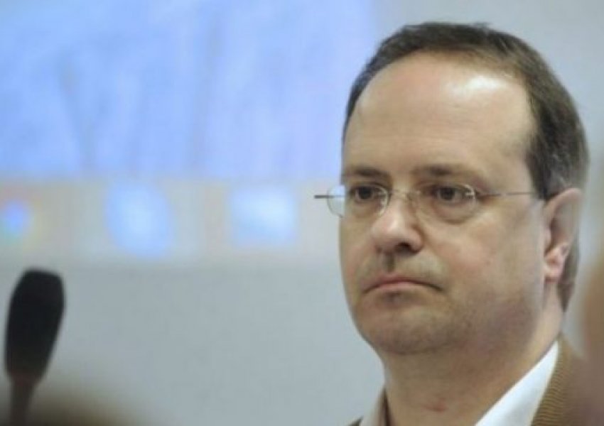 Pazari me Serbinë për litiumin, Weber kritika Berlinit dhe BE’së: Faza e tretë e zbutjes ndaj Vuçiqit