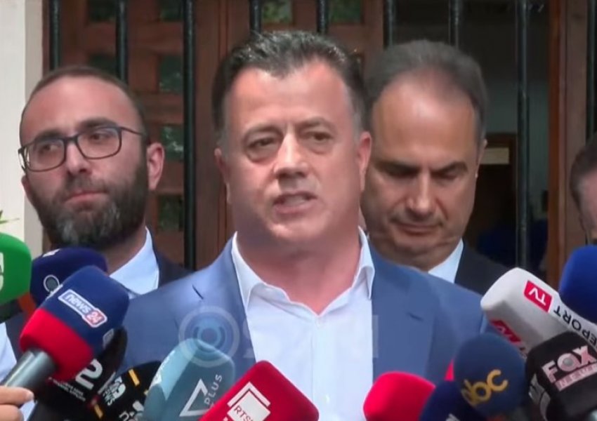 Protesta/ Noka: Policia helmoi një qytet të tërë me gazin që hodhi në mënyrë kriminale