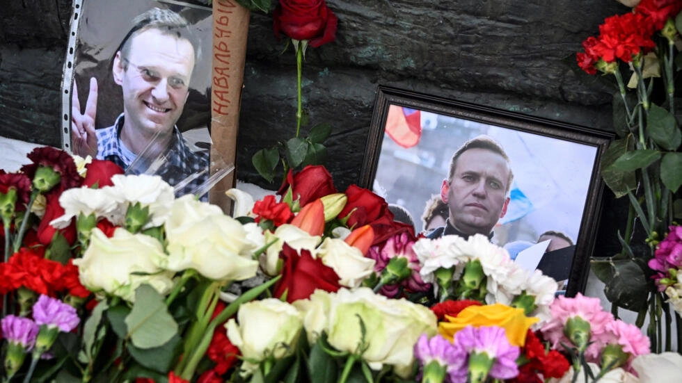 Familja e Navalny mban sot funeralin në Moskë për liderin e ndjerë të opozitës ruse