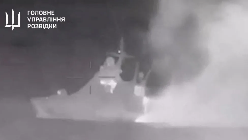 Anija ruse e patrullimit në Detin e Zi goditet nga dronët ukrainas