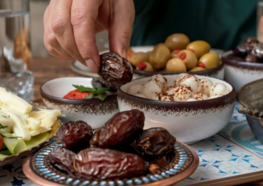 Pse duhet të agjëroni gjatë muajit të Ramazanit, dobitë shëndetësore që sjell tek organizmi i juaj