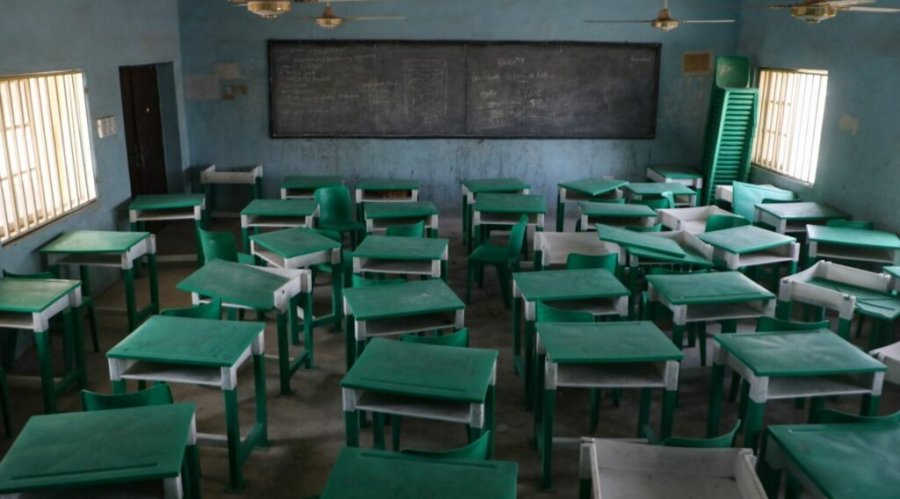 Mbi 200 nxënës rrëmbehen nga një shkollë në Nigeri nga sulmues të armatosur