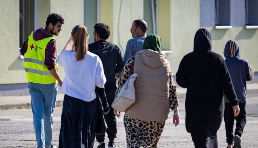 Lajm i mirë për shqiptarët, shkurtohet kohëzgjatja e procesit për azil në Gjermani