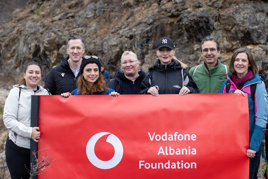 Fondacioni Vodafone Albania në ndihmë të grave në vështirësi