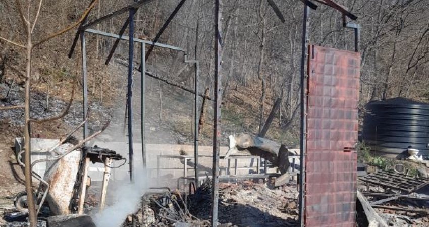 Rryma dyshohet të jetë shkaktar i djegies së pronës së Radosavljeviq