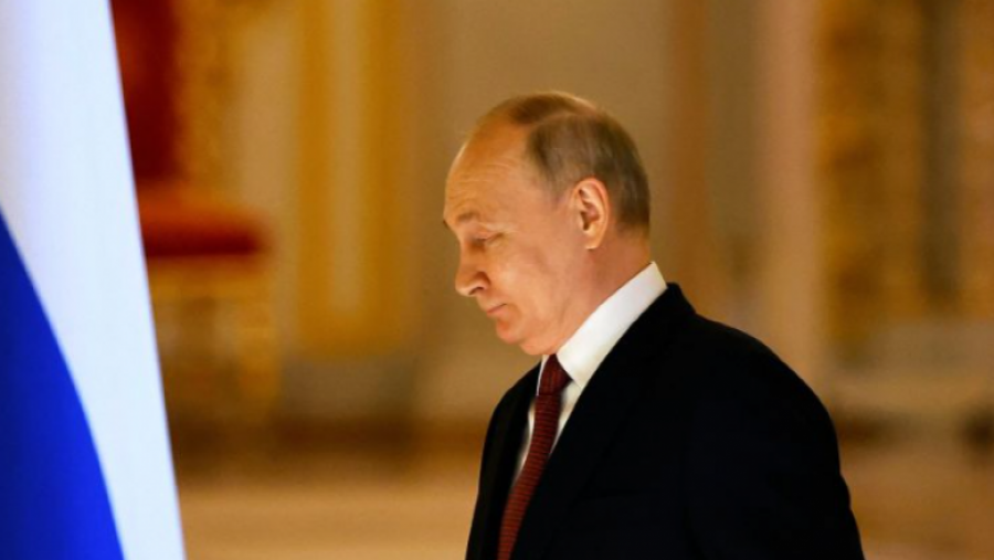 ‘Sulmi në Moskë tjetër goditje për Putinin i cili u premtoi rusëve siguri’