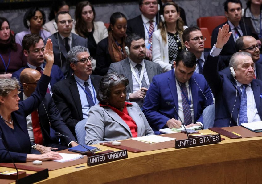 Këshilli i Sigurimit në OKB miraton rezolutën që kërkon armëpushim në Gaza, SHBA abstenon