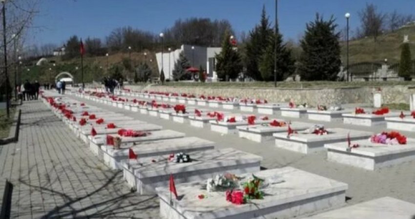 Përkujtohet masakra e Krushës së Madhe, e pranishme presidentja Osmani