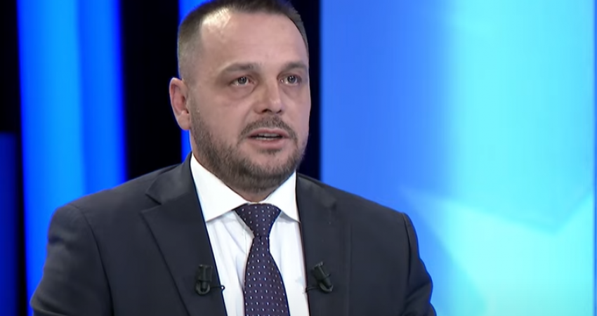 Ministri Maqedonci pyetet a ekziston rreziku për luftë: Asgjë nuk përjashtohet, nuk frikësohemi
