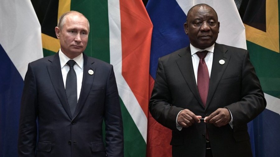 Putini dhe lideri i Afrikës së Jugut diskutojnë mundësinë e një marrëveshjeje paqeje me Ukrainën