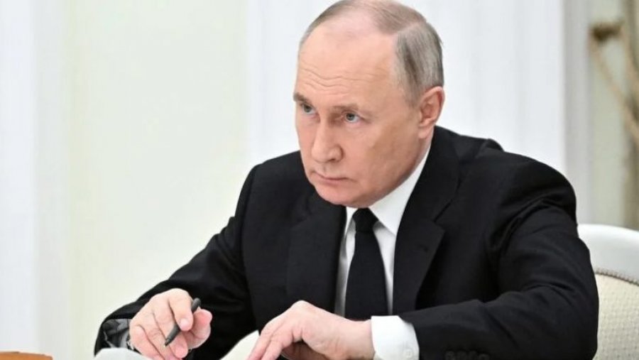 Putin: Rusia nuk do të sulmojë NATO-n, por kjo nuk vlen për aeroplanët F-16 që dërgohen në Ukrainë