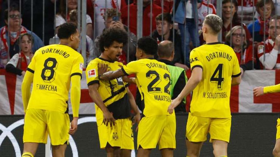 Dortmundi fiton pas 10 vjetësh në ‘Allianz Arena’, Bayerni i hap rrugën Leverkusenit për titullin