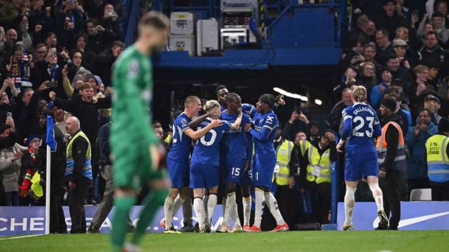 Chelsea rikthehet te fitorja,  triumfon në derbin ndaj Tottenham