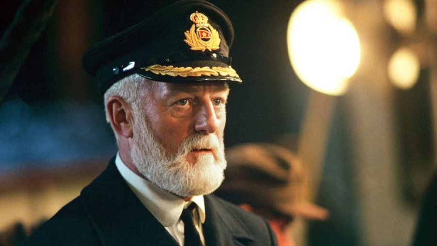 Shuhet në moshën 79-vjeçare aktori që luajti kapitenin e Titanikut